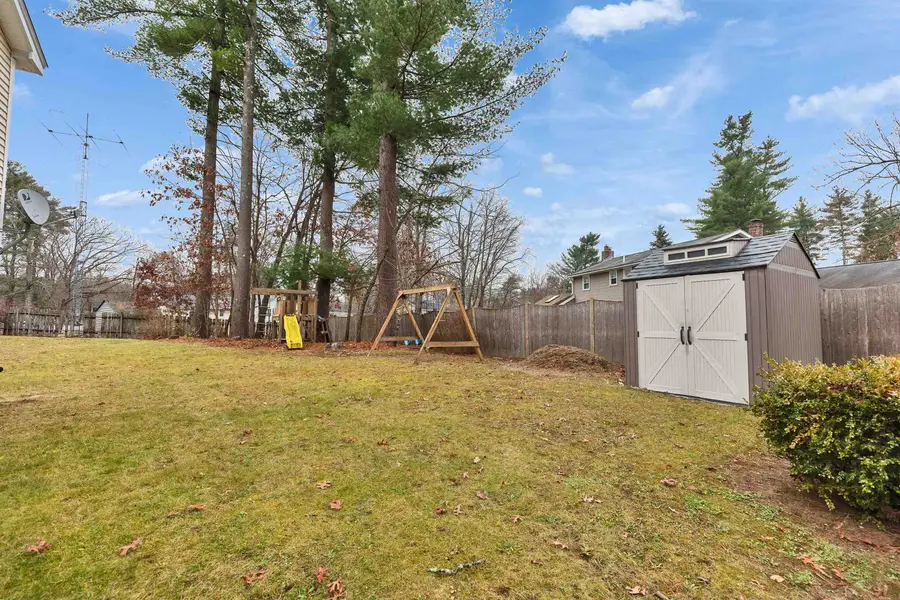5 Fernwood Drive, Merrimack, NH 03054 - Image #3