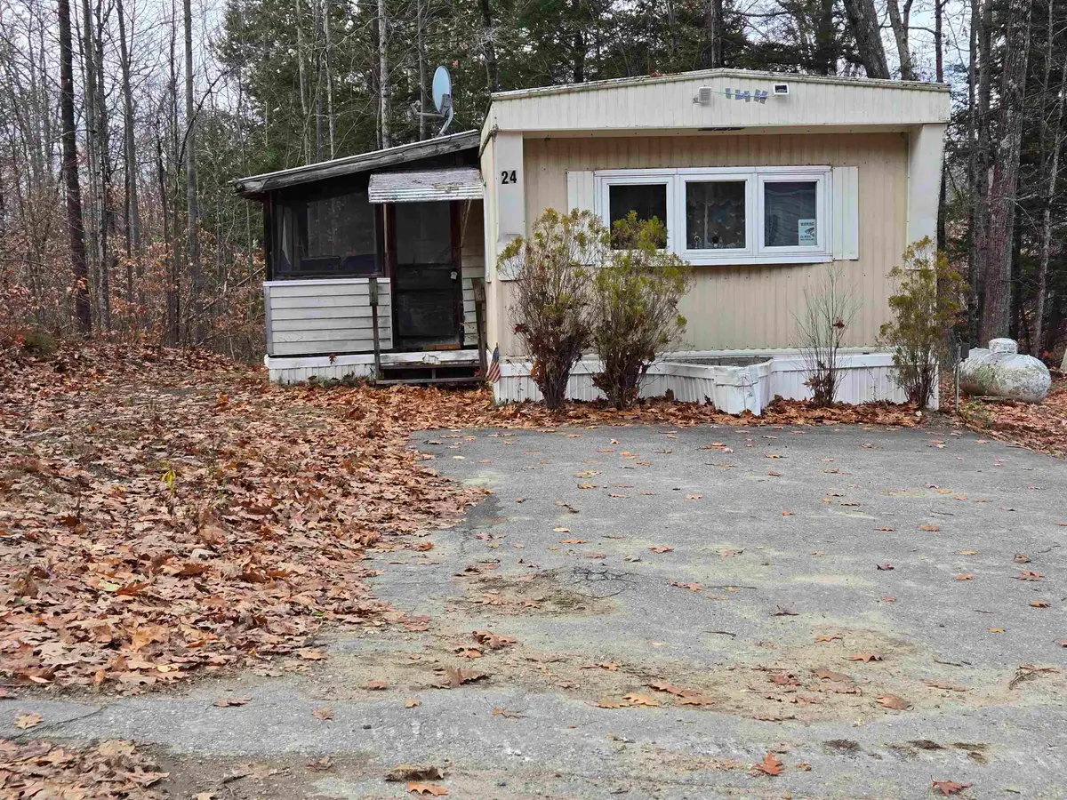 23 Liscomb Circle #24, Gilford, NH 03249 - Image #1