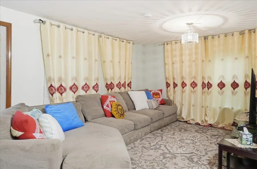 2 Wrisley Street, Essex Junction, VT 05452 - Image #2