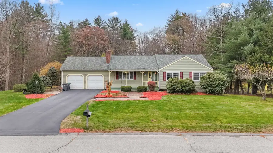 29 Golden Gate Drive, Hooksett, NH 03106 - Image #2