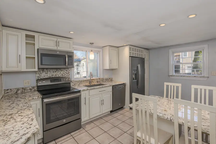 5 Kimball Avenue, Plaistow, NH 03865 - Image #3