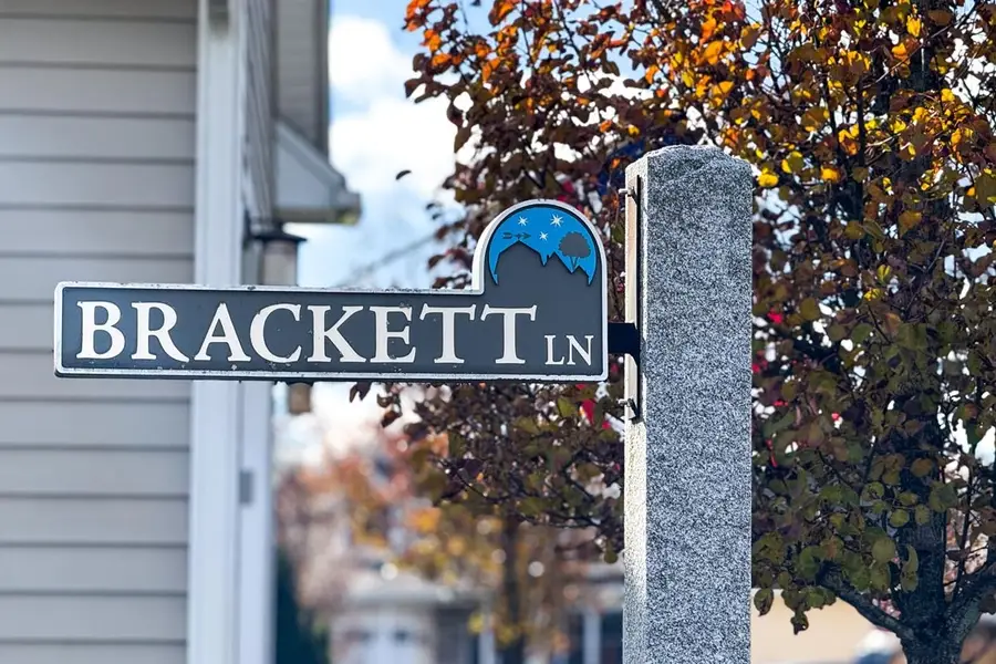 40B Brackett Lane, Hudson, NH 03051 - Image #3