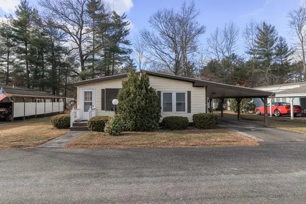 76 Donald Drive, Goffstown, NH 03045