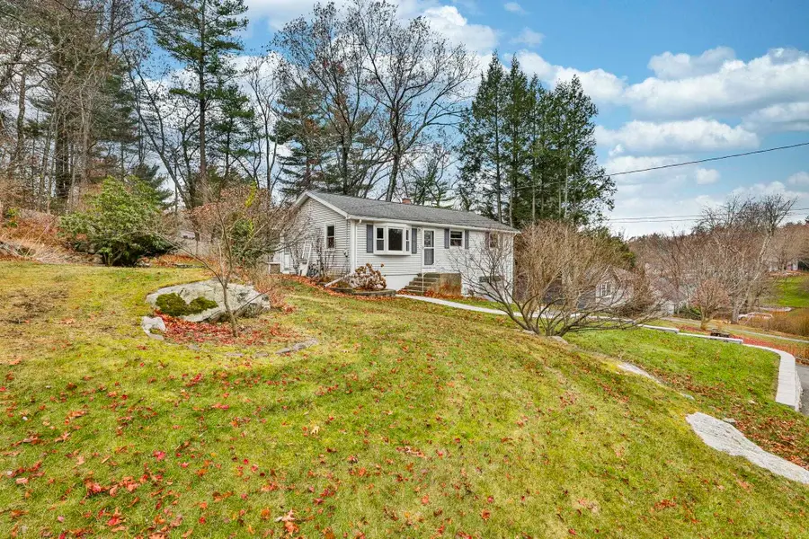 15 Westray Drive, Nashua, NH 03062 - Image #2