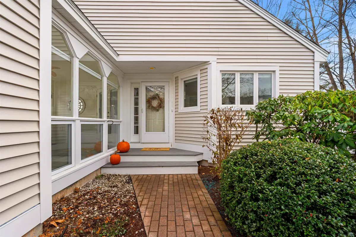 755 Straw Hill Road, Manchester, NH 03104-1681 - Image #1