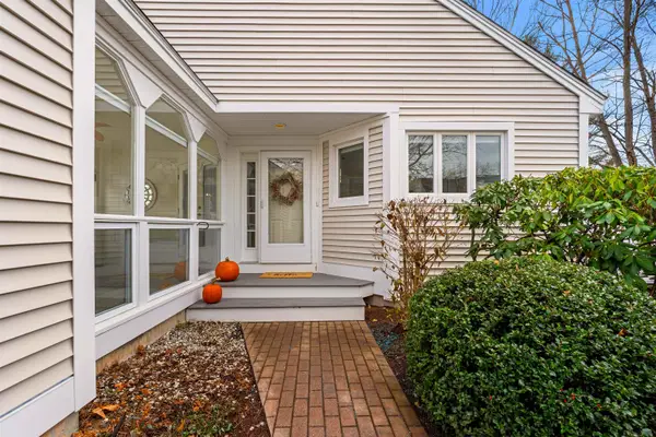 755 Straw Hill Road, Manchester, NH 03104-1681