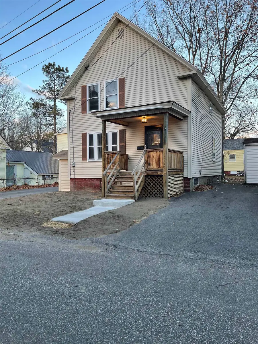 7 Riverside Court, Laconia, NH 03246 - Image #2