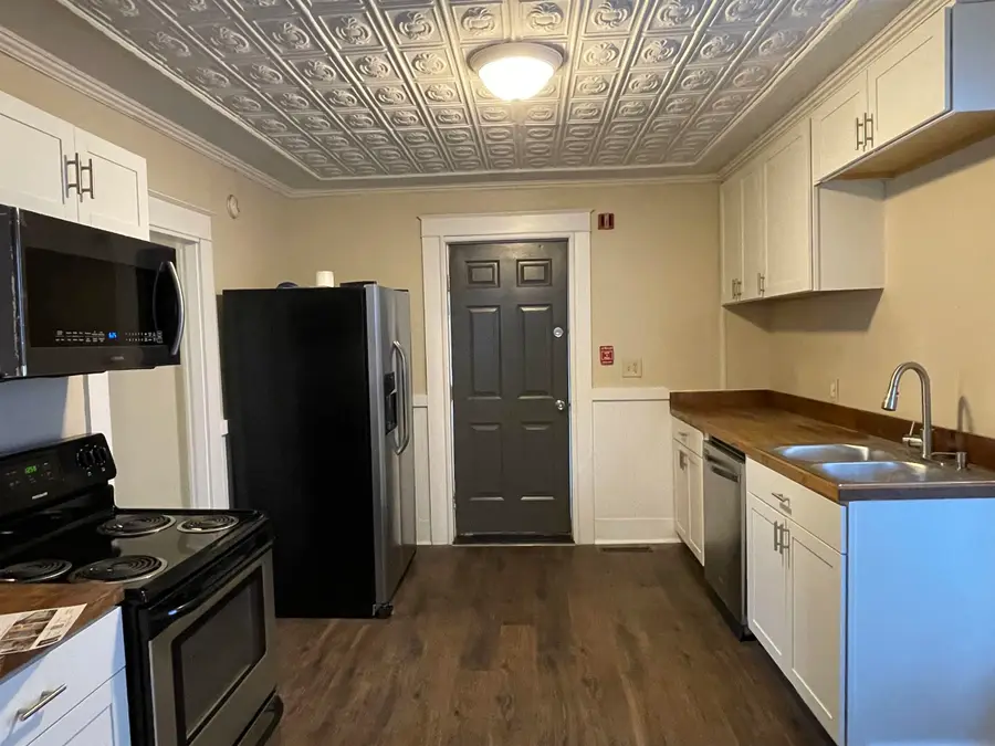 7 Riverside Court, Laconia, NH 03246 - Image #3