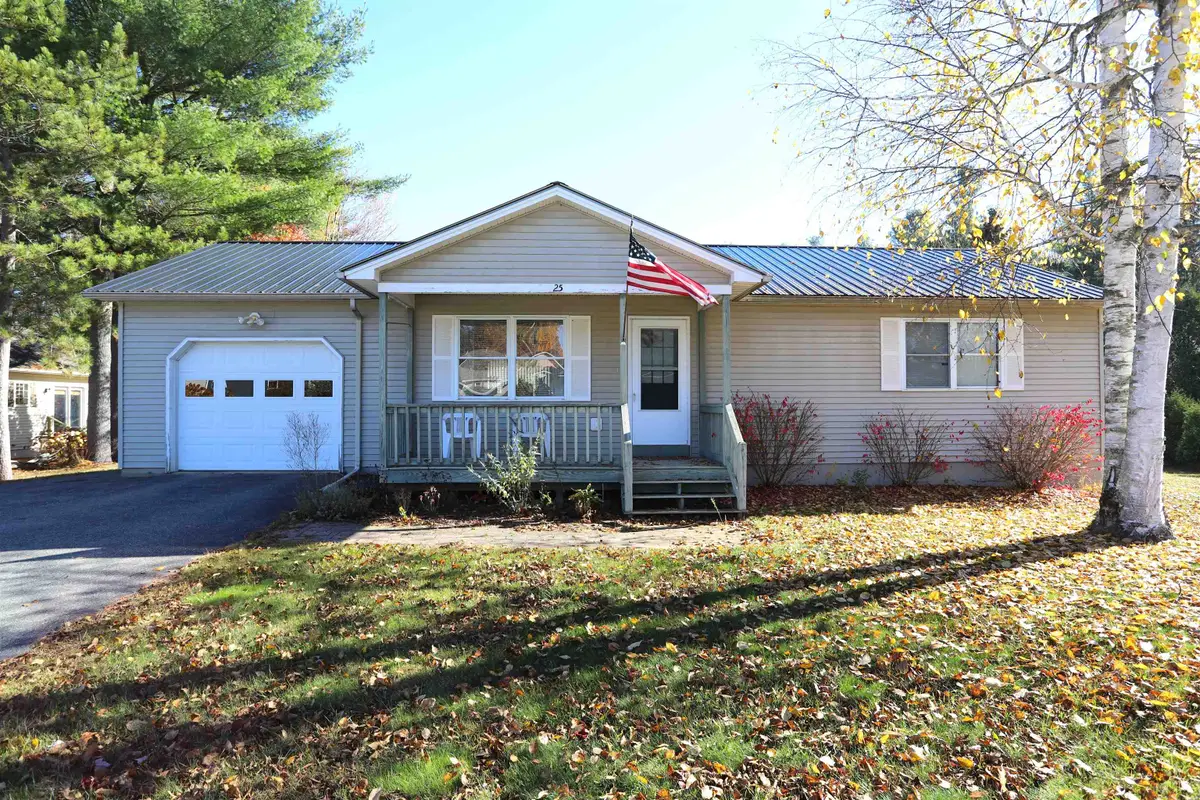 25 Juniper Street, Newport, VT 05855 - Image #1