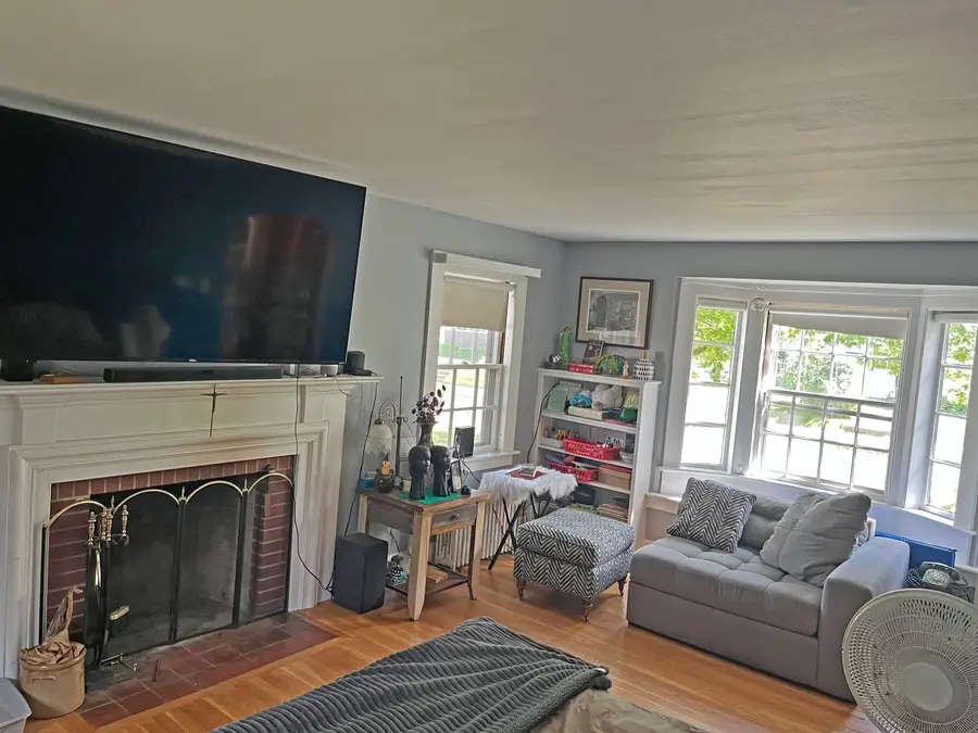 19 Williams Terrace, Rockingham, VT 05101 - Image #2