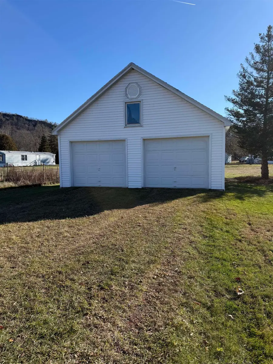 21 Lakes End Lane, Wells, VT 05774 - Image #2