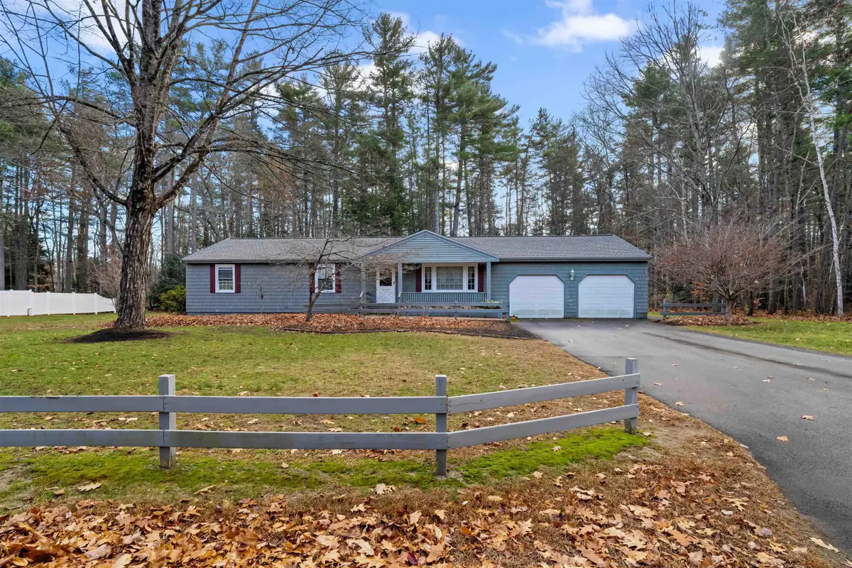 22 Old Gordon Road, Brentwood, NH 03833 - Image #1