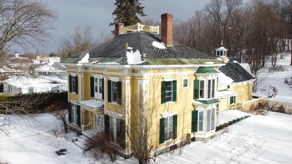 167 Main Street, Derby Line, VT 05830 - Image #1