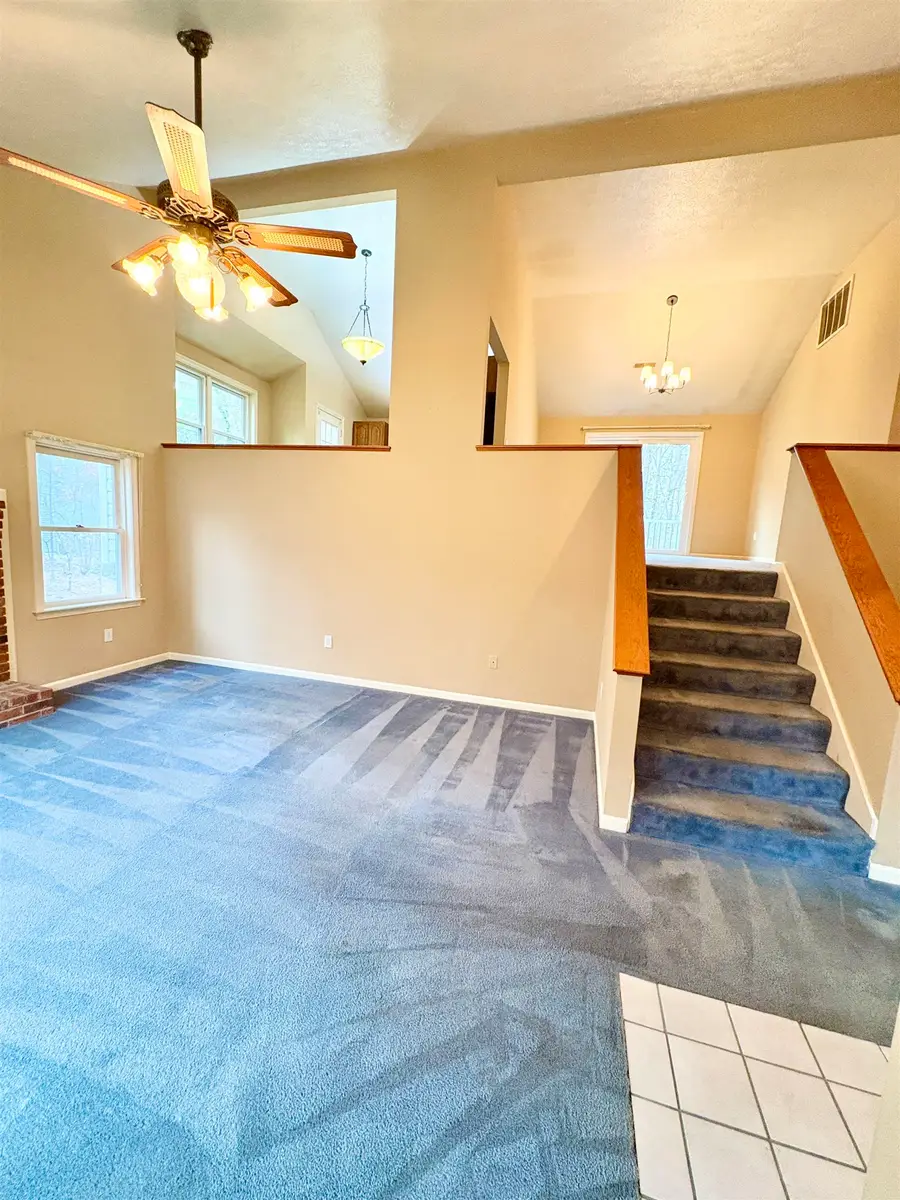 11 Scottsdale Drive, Hudson, NH 03051 - Image #3