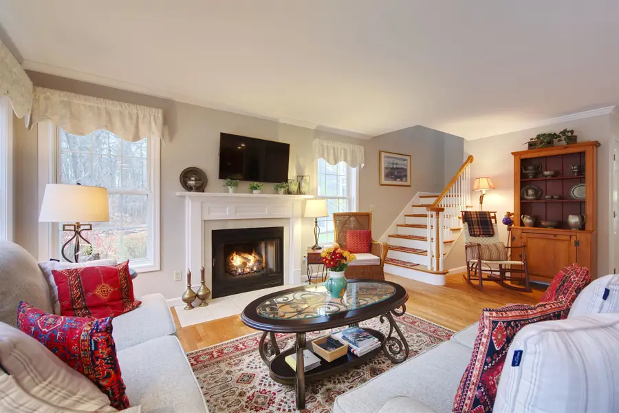34 Kinloch Drive, Stratham, NH 03885 - Image #3