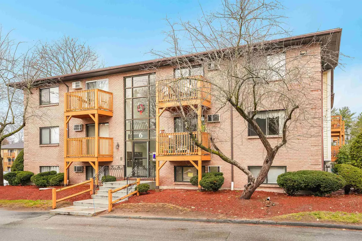 6 Lancelot Court #2, Salem, NH 03079 - Image #1