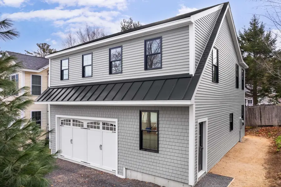 6 Stoneridge Lane, York, ME 03909 - Image #2