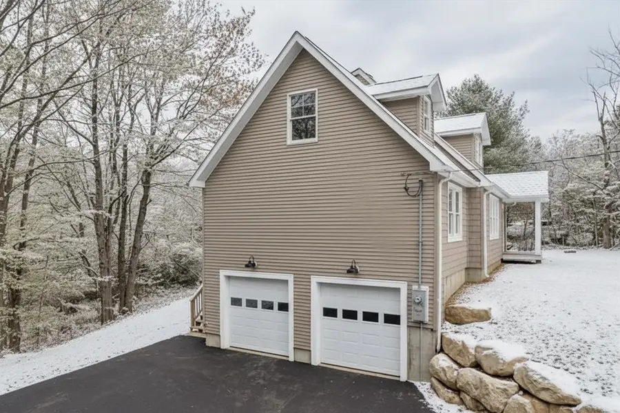 606 Alton Mountain Road, Alton Town, NH 03810 - Image #2