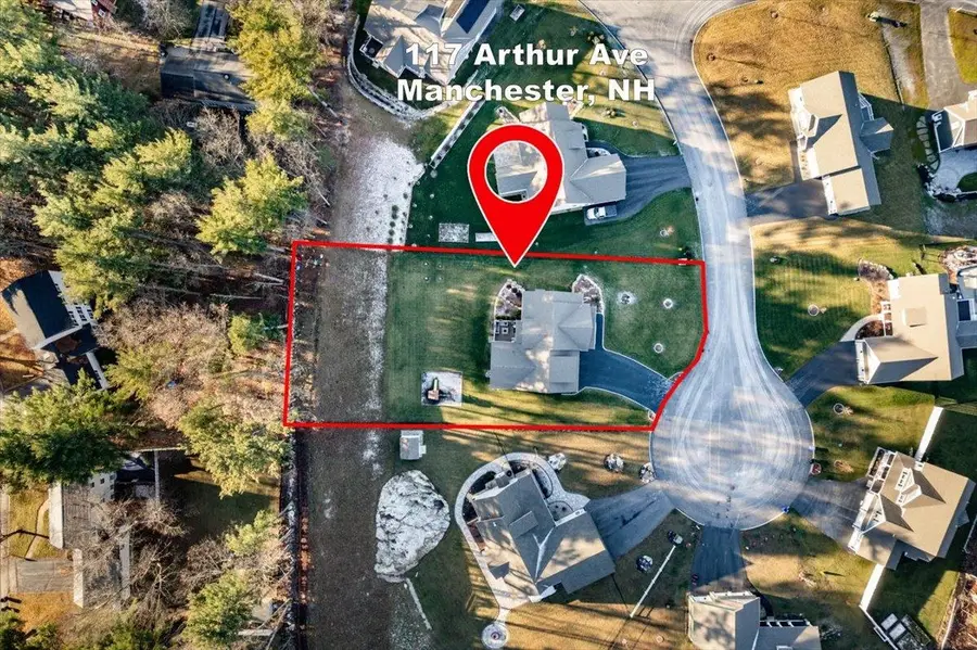 117 Arthur Avenue, Manchester, NH 03104 - Image #2