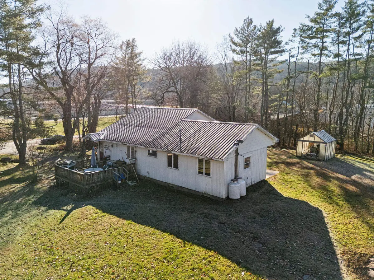100 Cope Lane, Hartford, VT 05001 - Image #1