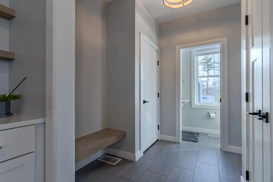 22 Sunrise Circle, Auburn, NH 03032 - Image #3