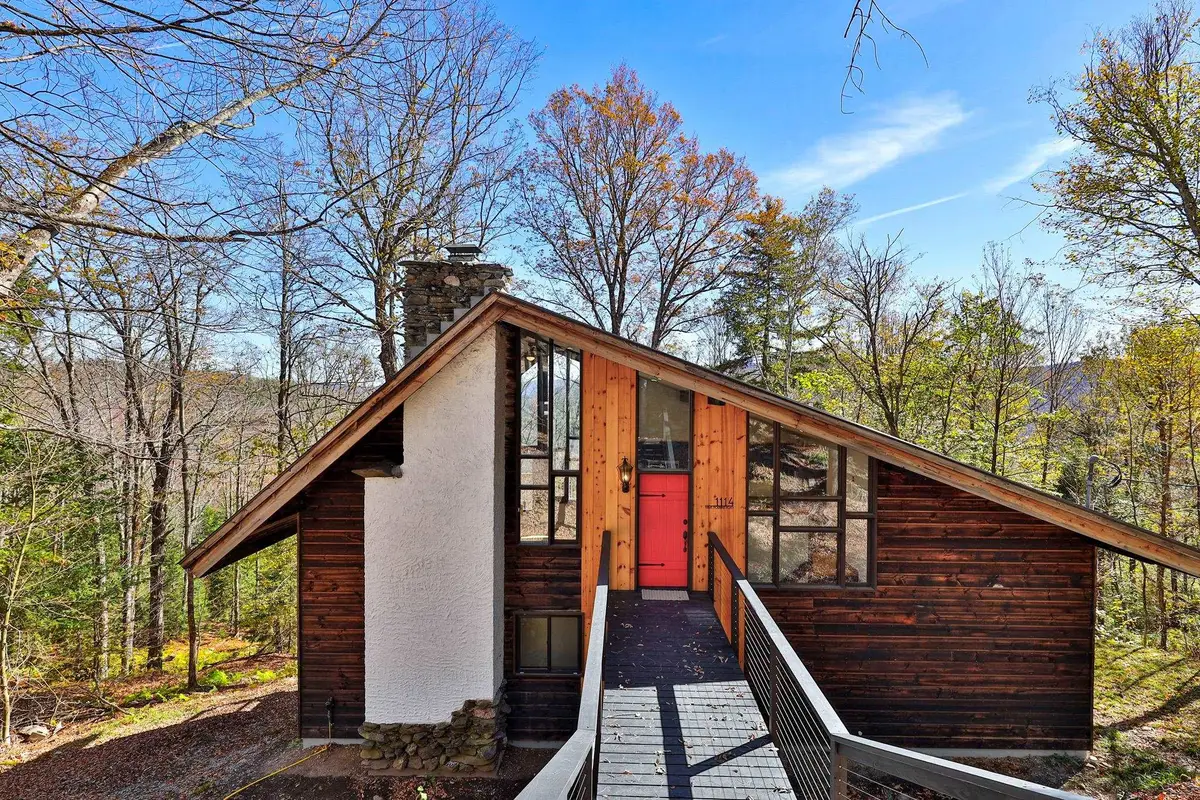 1114 Hawk Mountain Road, Pittsfield, VT 05762 - Image #1