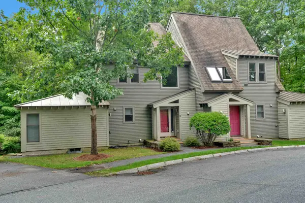 215 Granite Way #8B, Hartford, VT 05059