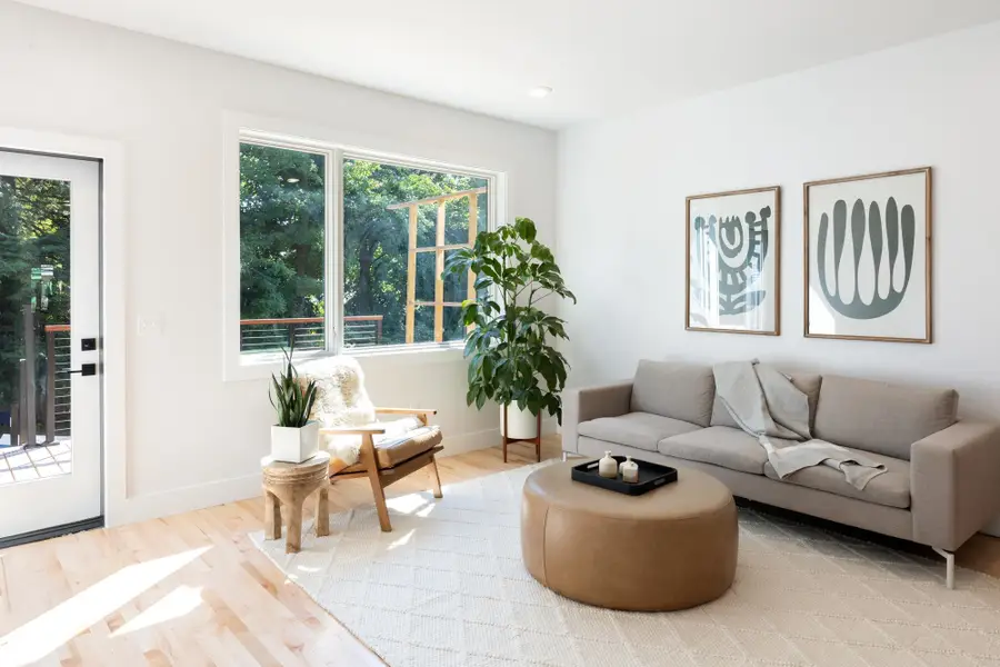 41 Adams Street, Burlington, VT 05401 - Image #2