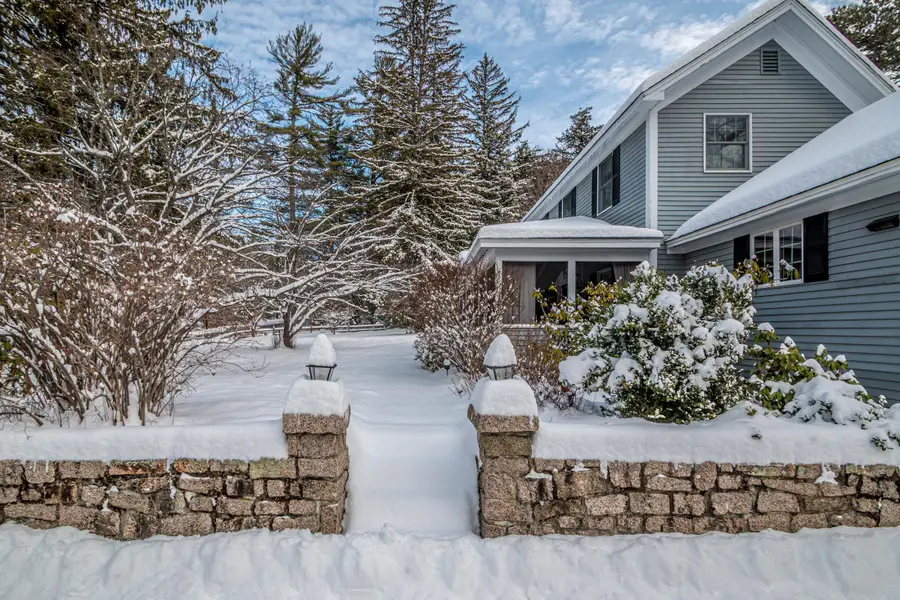 28 Washington Avenue, Intervale, NH 03845 - Image #2