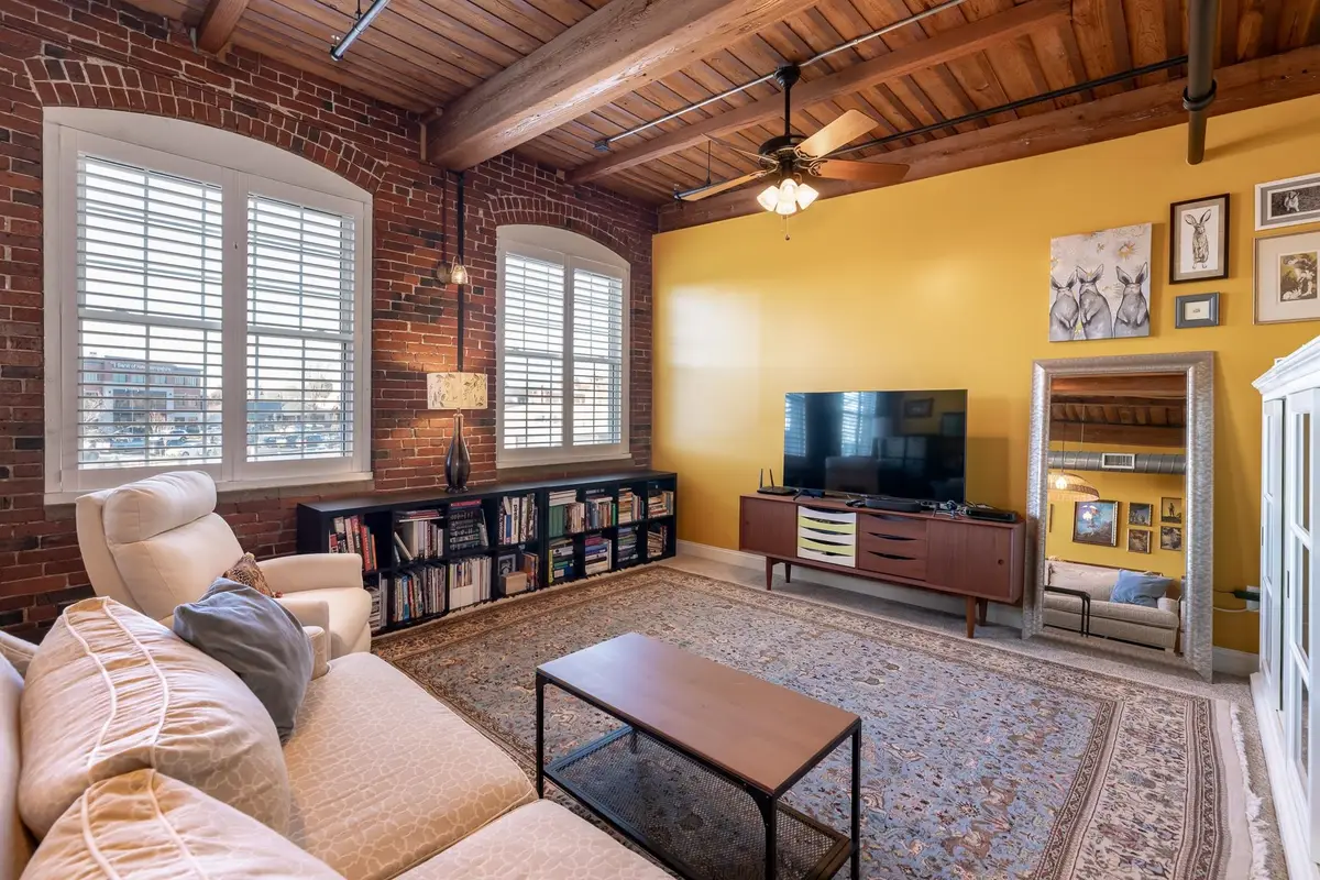 66 Landing Lane #313, Laconia, NH 03246 - Image #1