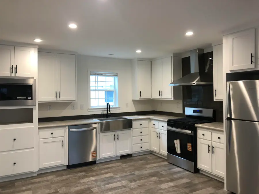 18 Madison Drive, Hampstead, NH 03841 - Image #2