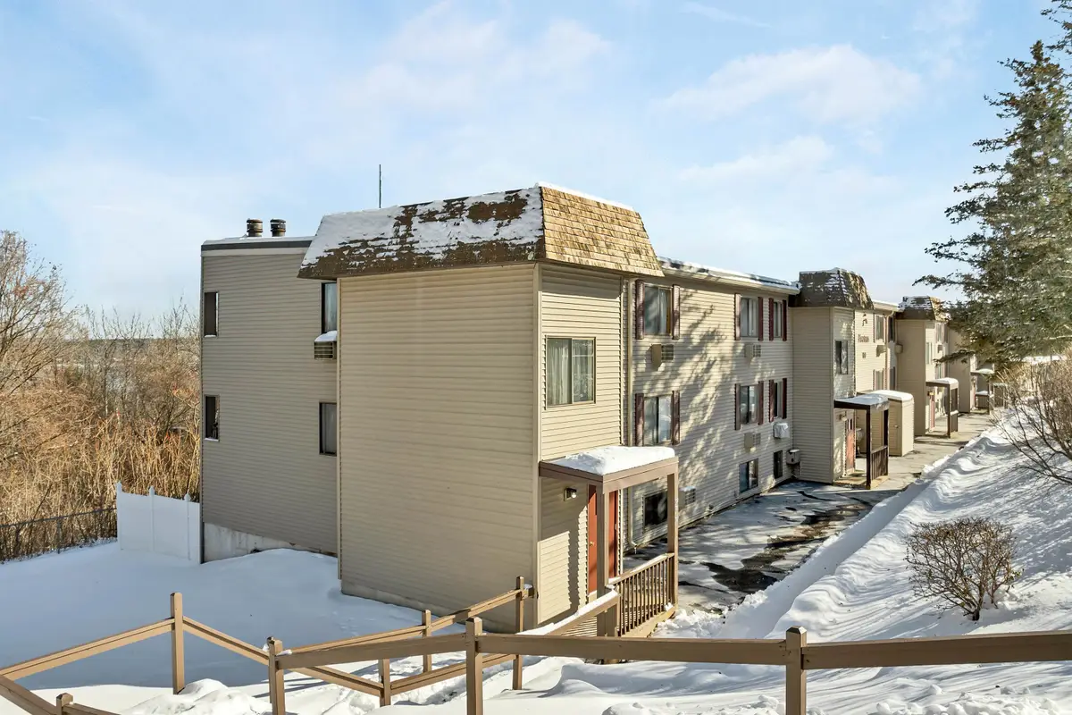 107 Treetop Circle #11, Laconia, NH 03246 - Image #1