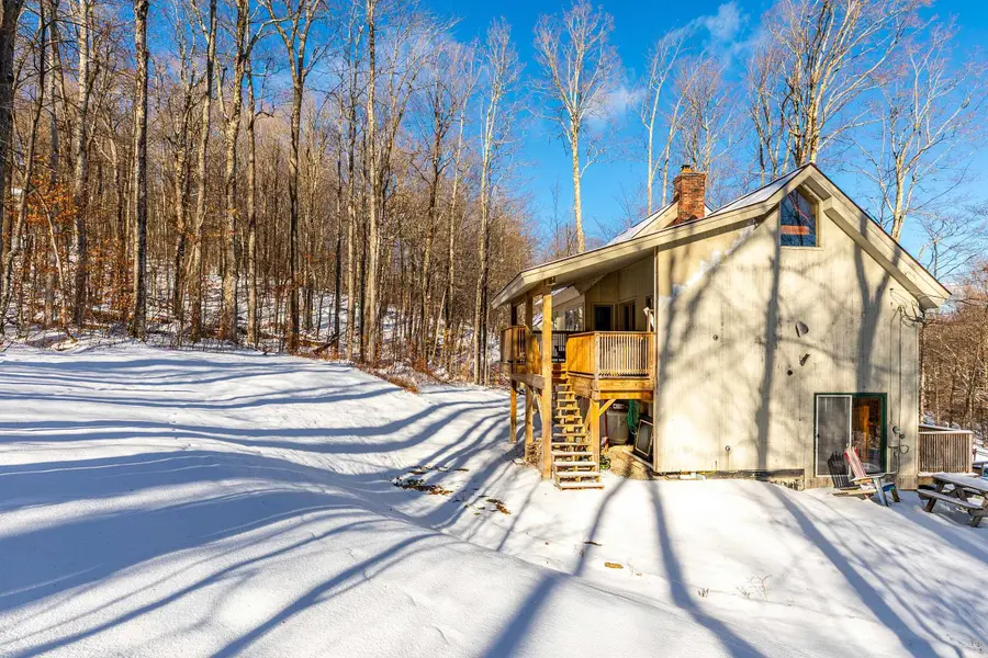 7 Round Tree Road, Winhall, VT 05340 - Image #3