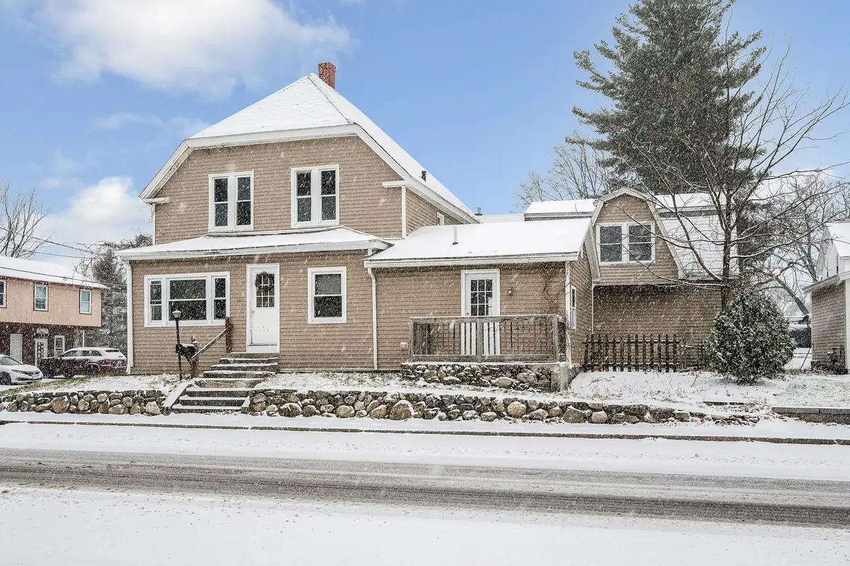 32 Crystal Avenue, Derry, NH 03038 - Image #1