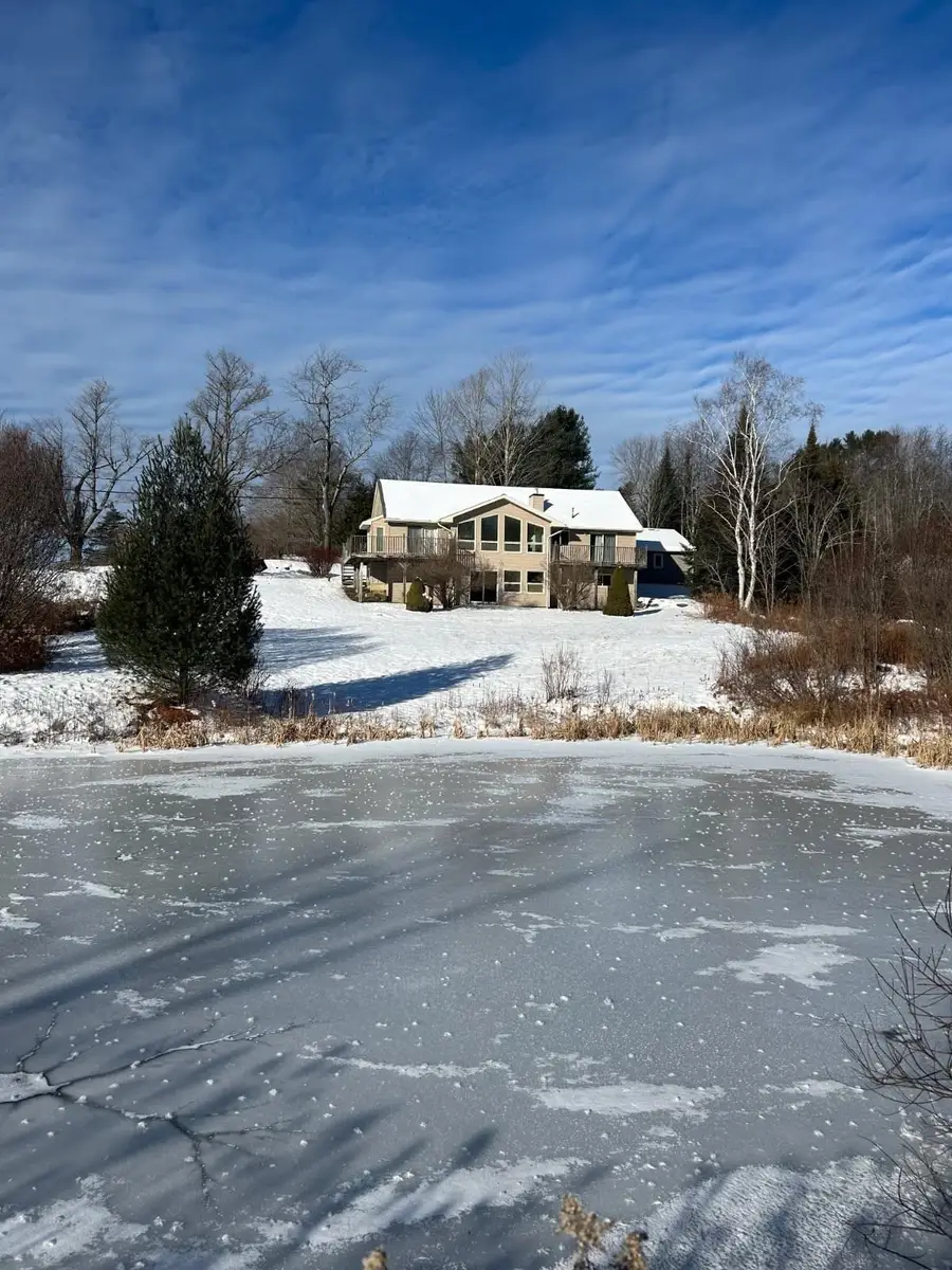 117 Ray Hill Road, Wilmington, VT 05363 - Image #2