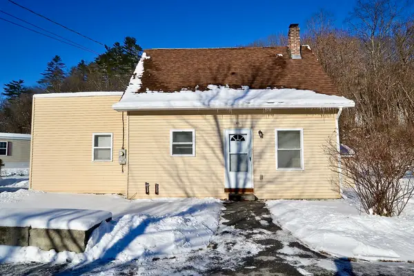 896 2 Route, Middlesex, VT 05602