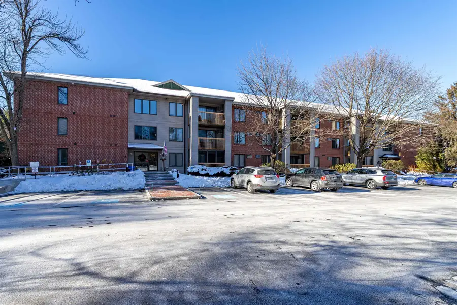 300 Candlewood Park #336, Nashua, NH 03060 - Image #3