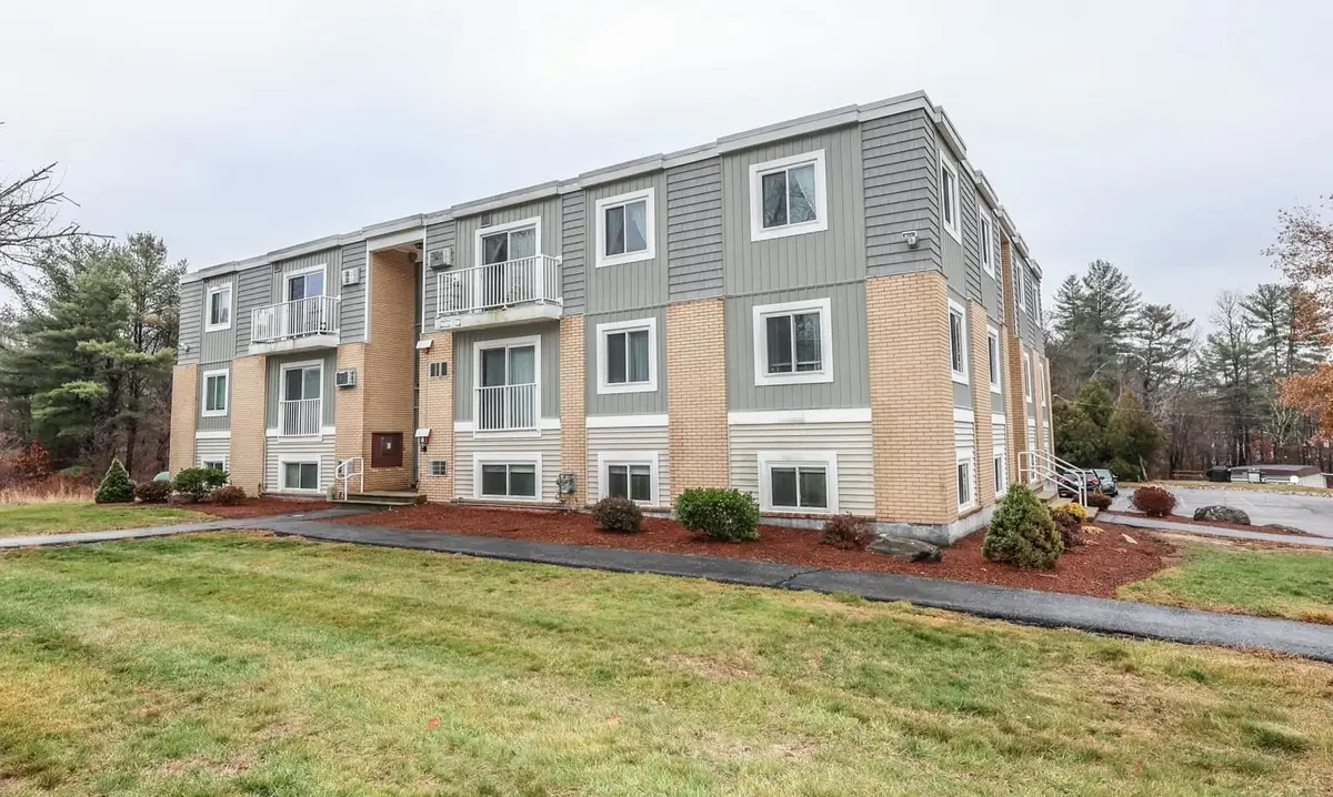 20 Mercury Drive, Londonderry, NH 03053 - Image #1