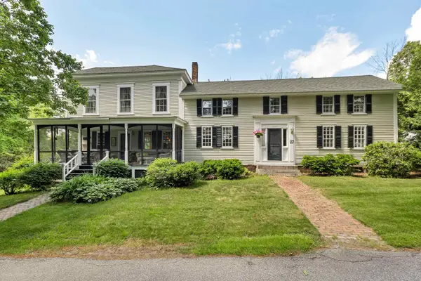 27 Wentworth Avenue, Laconia, NH 03246