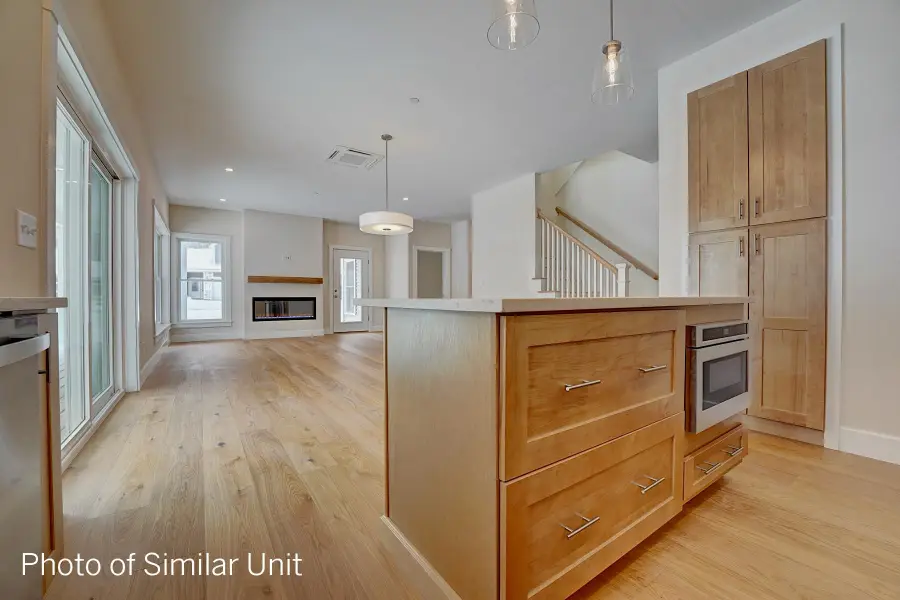 33 Kasnet Drive, Rye, NH 03870 - Image #2