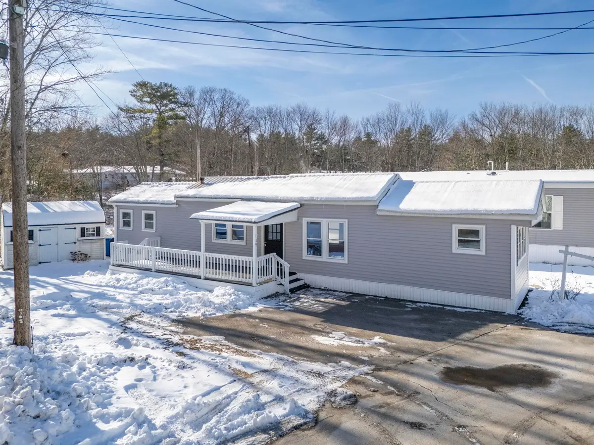 14 Stage Coach Circle, Londonderry, NH 03053 - Image #1