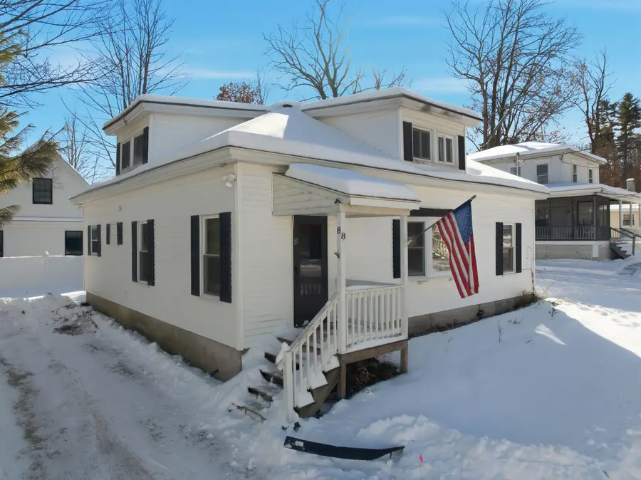 8 Andrews Avenue, Laconia, NH 03246 - Image #2