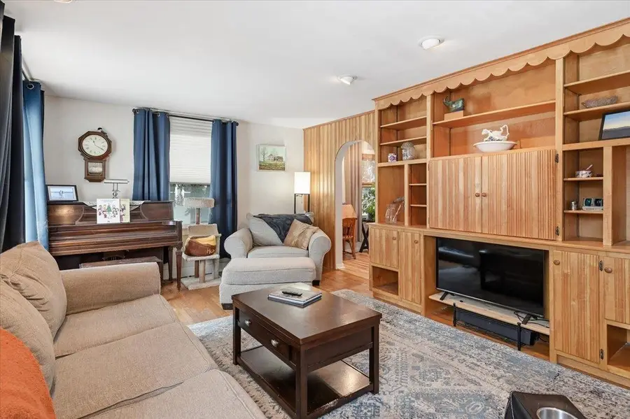 2 Seneca Avenue, Essex Junction, VT 05452 - Image #2