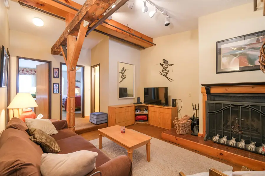 145 Main Street #212, Ludlow, VT 05149 - Image #3