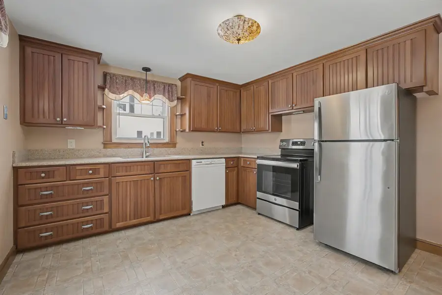 259 Saint Marie Street, Manchester, NH 03102 - Image #2