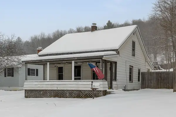 90 King Street, Northfield, VT 05663