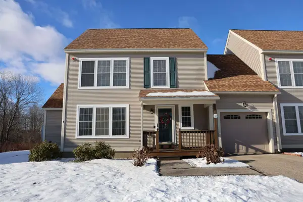 43 Abbey Road, Brentwood, NH 03833