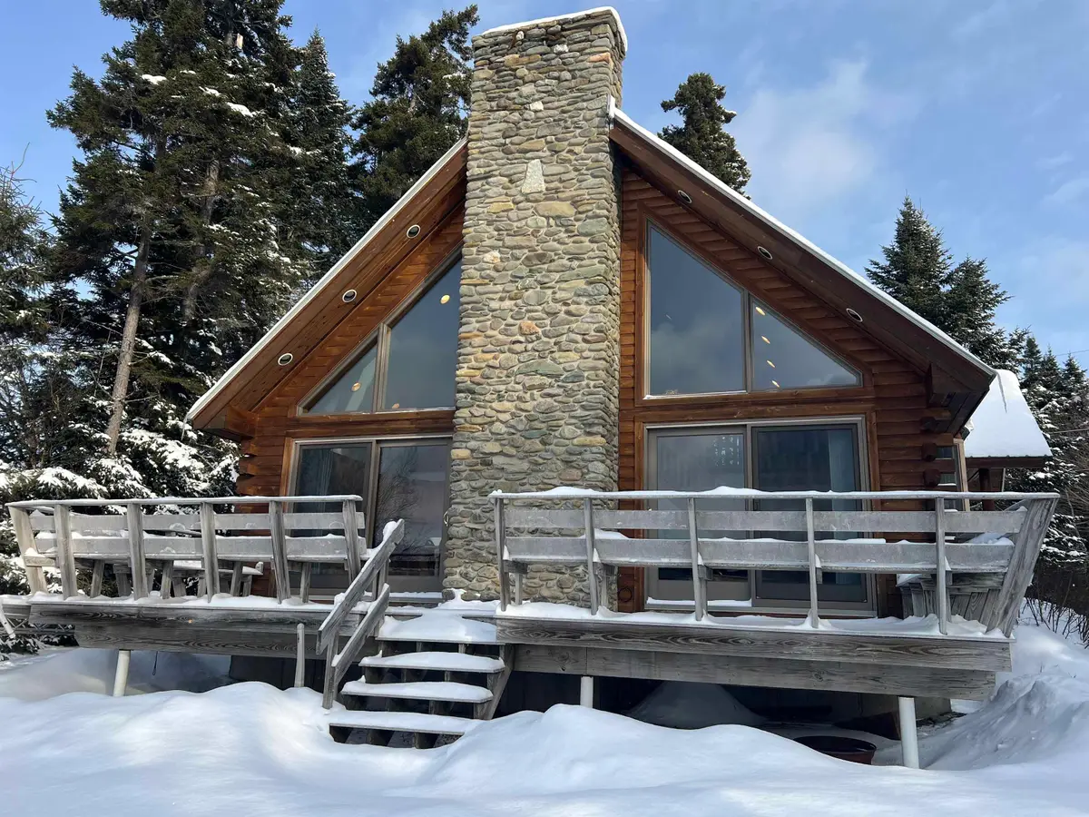 529 Beach Road, Pittsburg, NH 03592 - Image #1