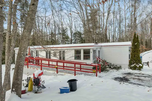 320 Old Lakeshore Road #17, Gilford, NH 03249
