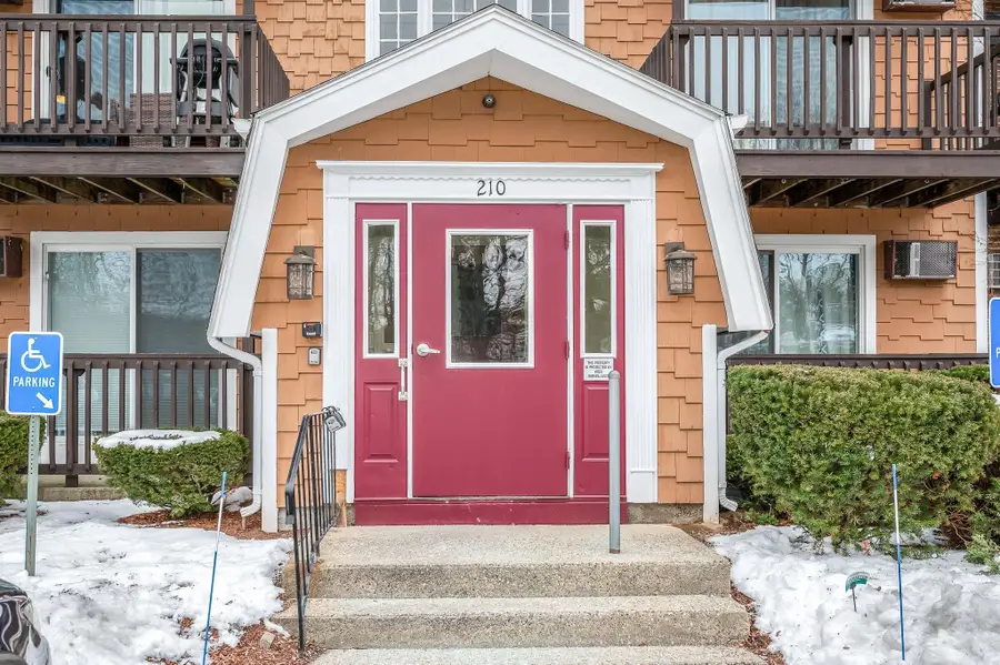 210 Brook Village Road #38, Nashua, NH 03062 - Image #3